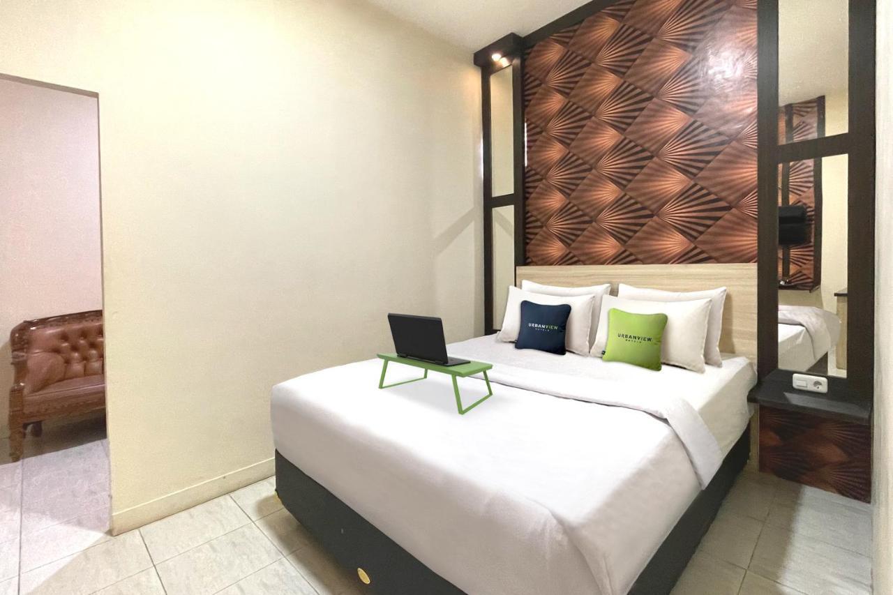 Urbanview Hotel Harapan Palopo ภายนอก รูปภาพ